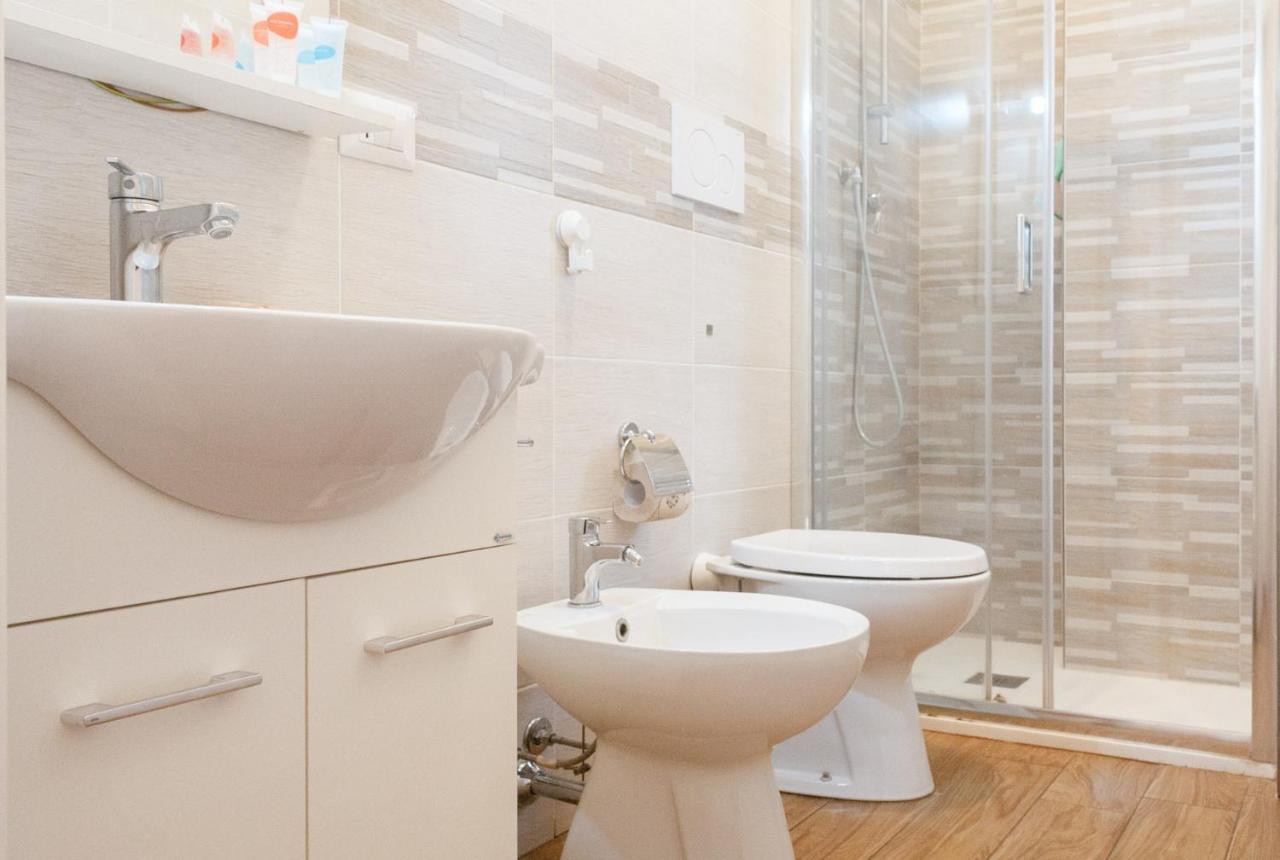 Bnbutler - Isonzo - Luminoso In Porta Romana Appartement *